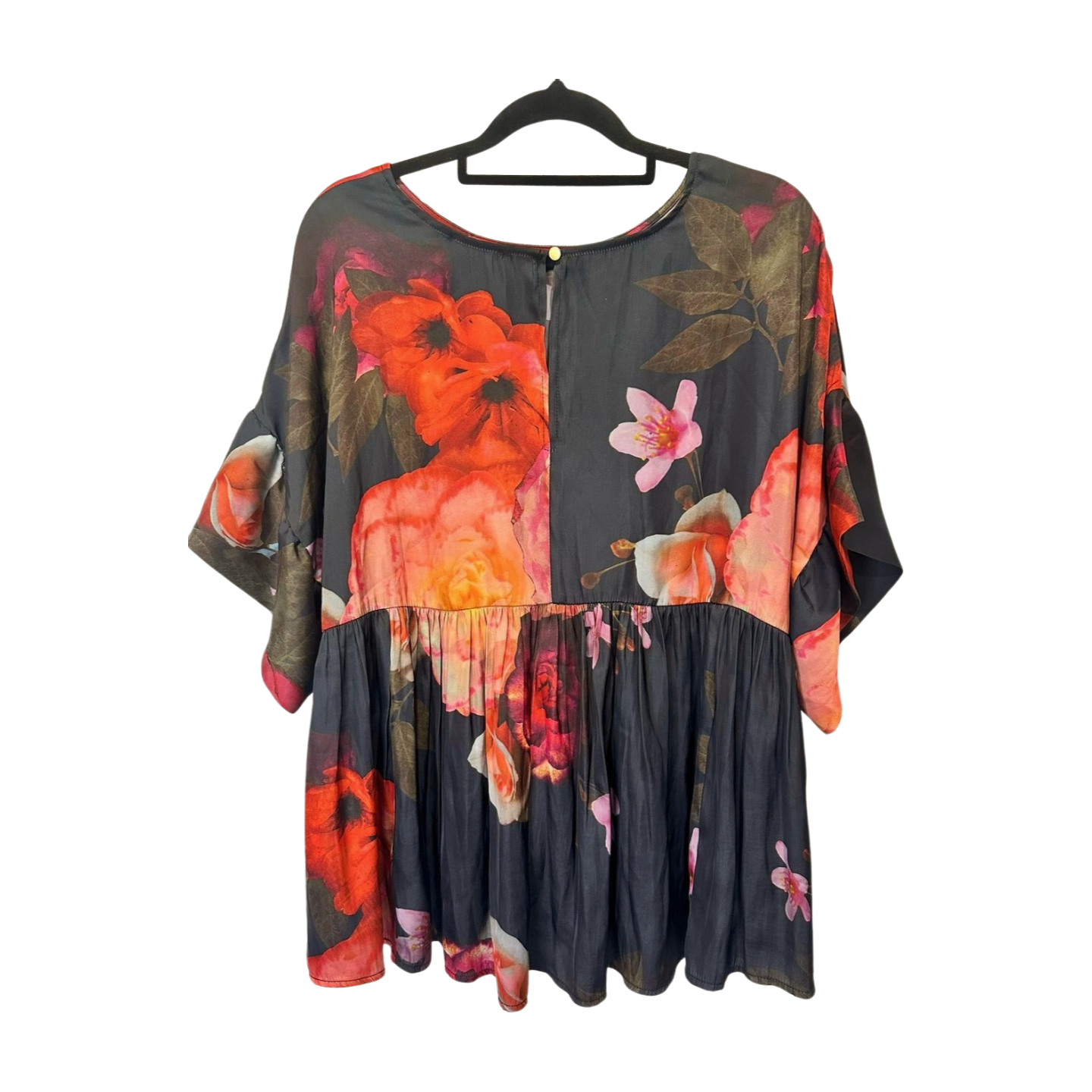 Fate & Becker - Dark Bloom Floaty Tunic Top