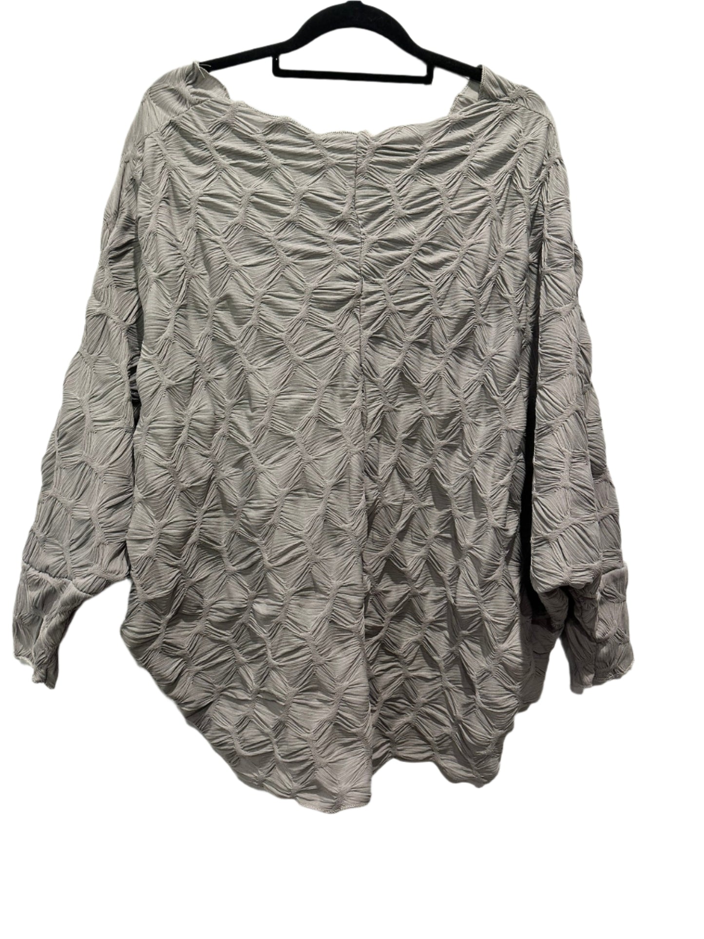 Inzagi – Textured Origami Knit Top in Soft Grey
