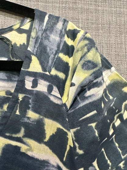 Yarra Trail - Black Yellow Pattern Top