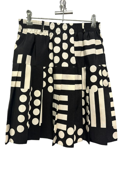 Classic Lady by Lotz – Black & White Geometric Print Skirt